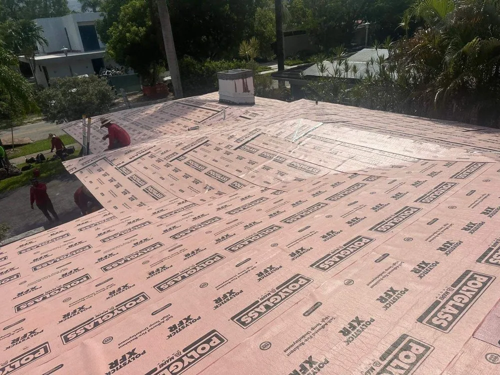 Slide of Kingsman Roofing