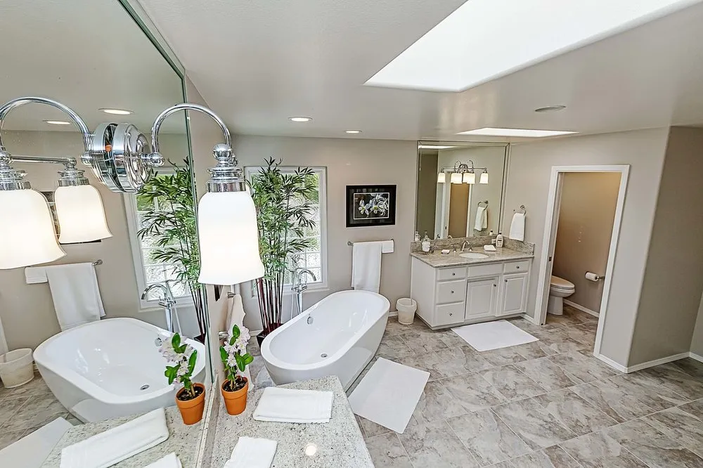 Slide of Kingston Remodeling