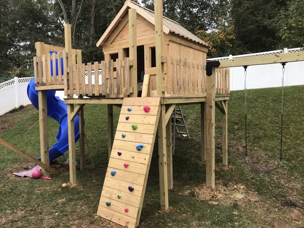 Slide of Kingsway Home Pros