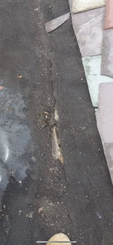 Slide of Kingswood Masonry and Roofing