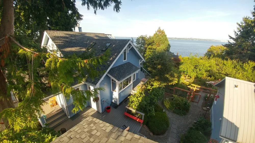 Slide of Kitsap Construction