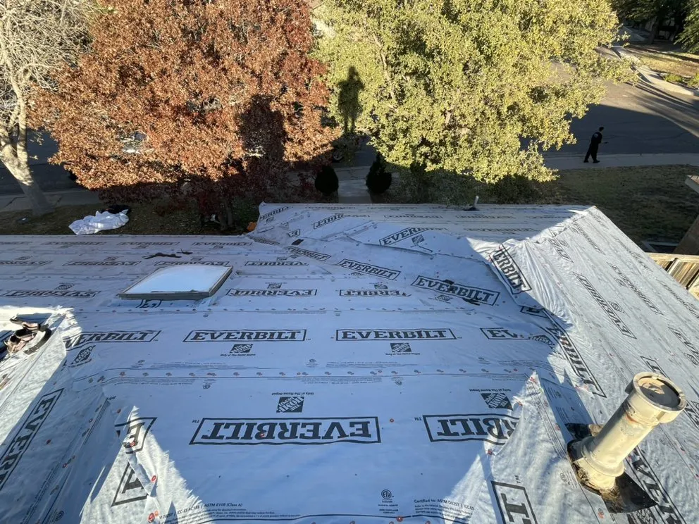 Slide of Kiwii Roofing Untimated