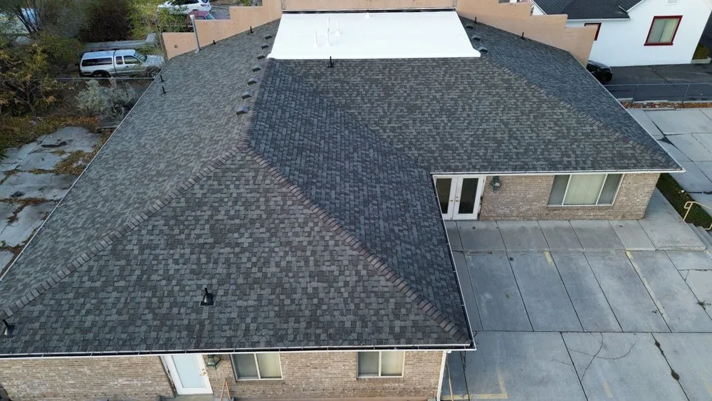 Slide of K&K Construction & Roofing