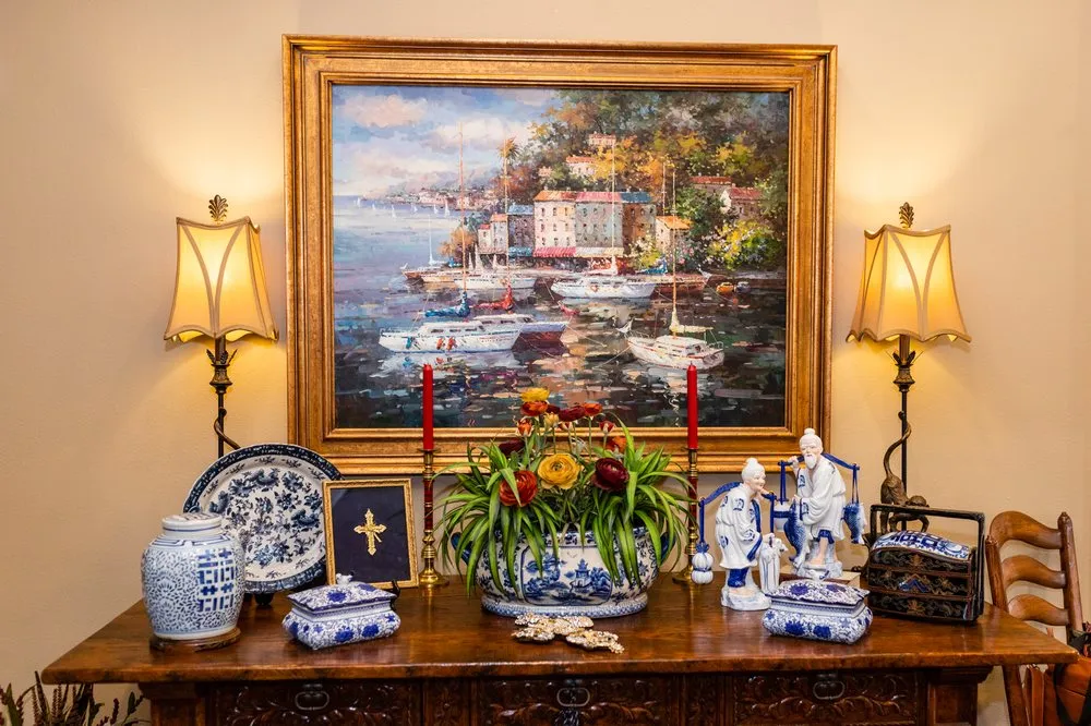 Slide of Kl Builders Interiors