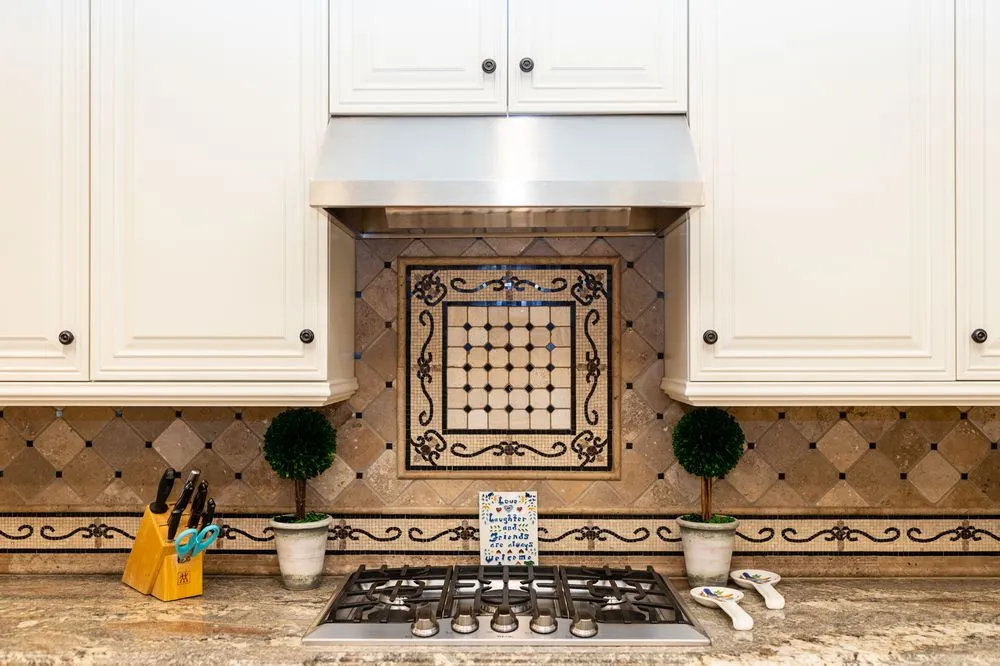 Slide of Kl Builders Interiors