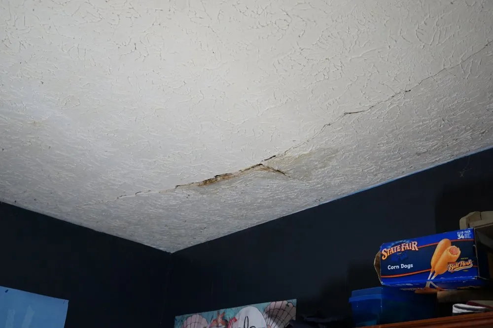 Slide of K&L Dunrite Roofing and Restoration