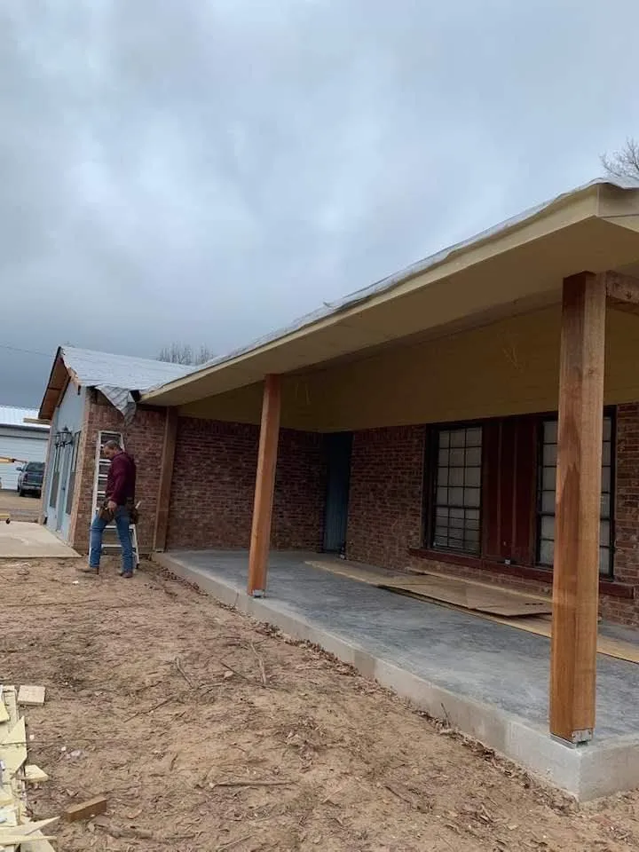 Slide of K&L ROOFING