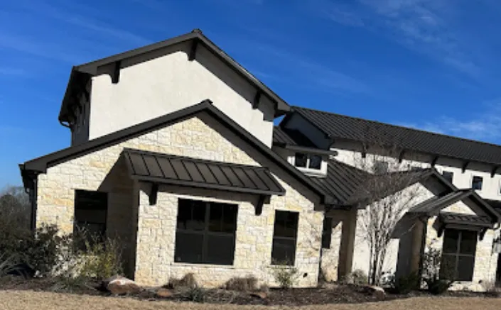 Slide of KLA Roofing & Construction