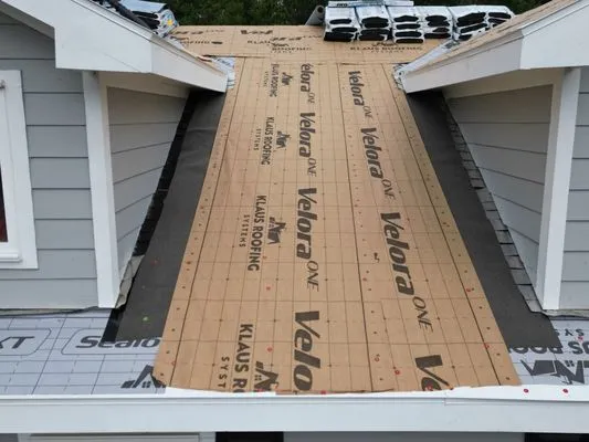 Klaus Roofing Systems by Carolina Energy Conservation Logo