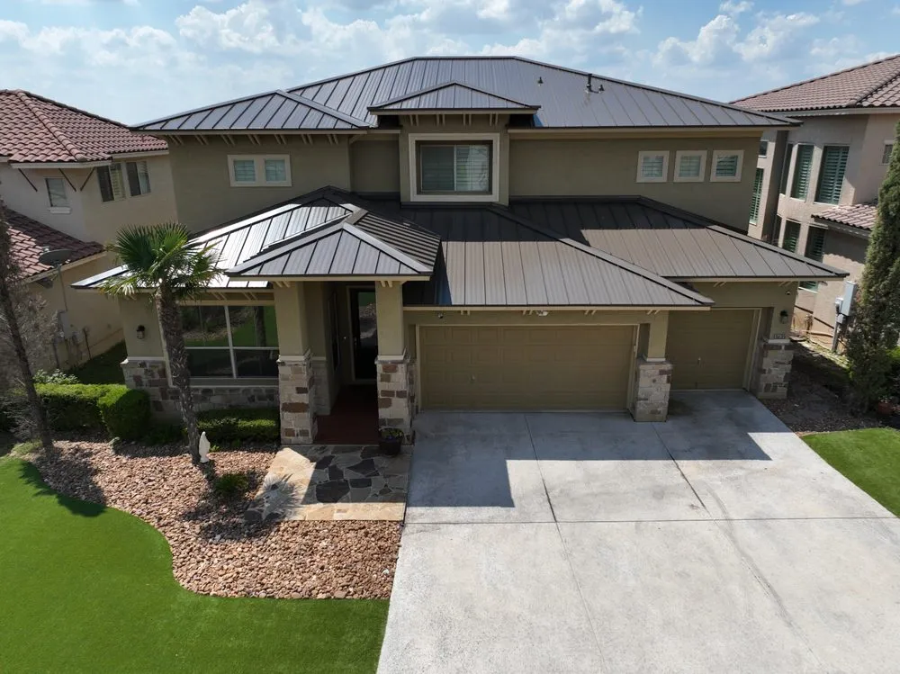 Slide of Klein Roofing - Bradenton