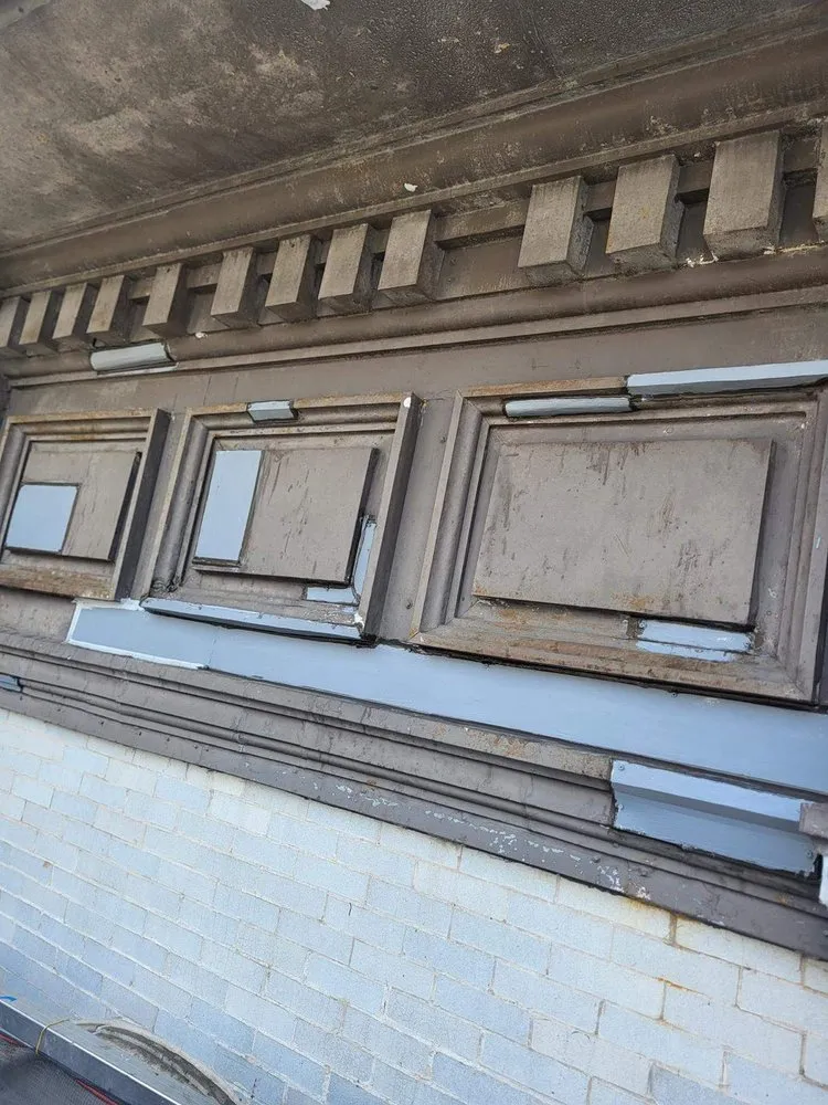 Slide of KLG Contracting Inc.