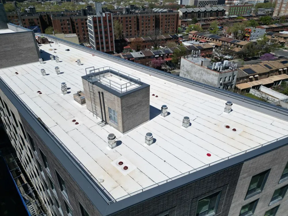 Slide of KLG Contracting Inc.