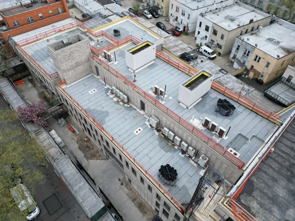 Slide of KLG Contracting Inc.