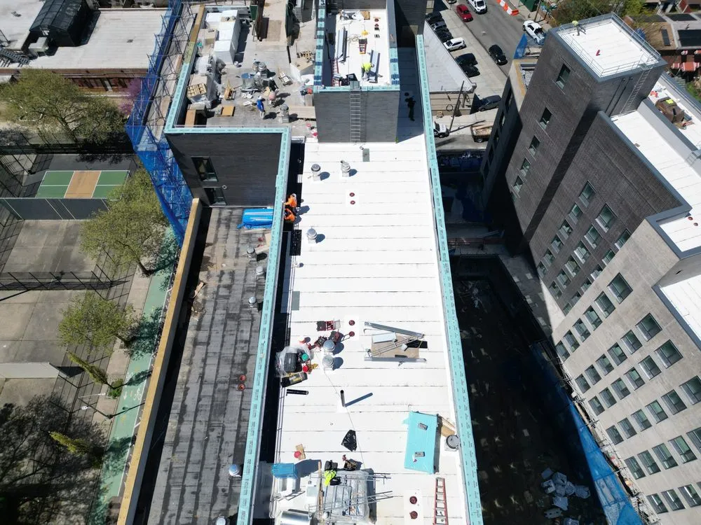 Slide of KLG Contracting Inc.