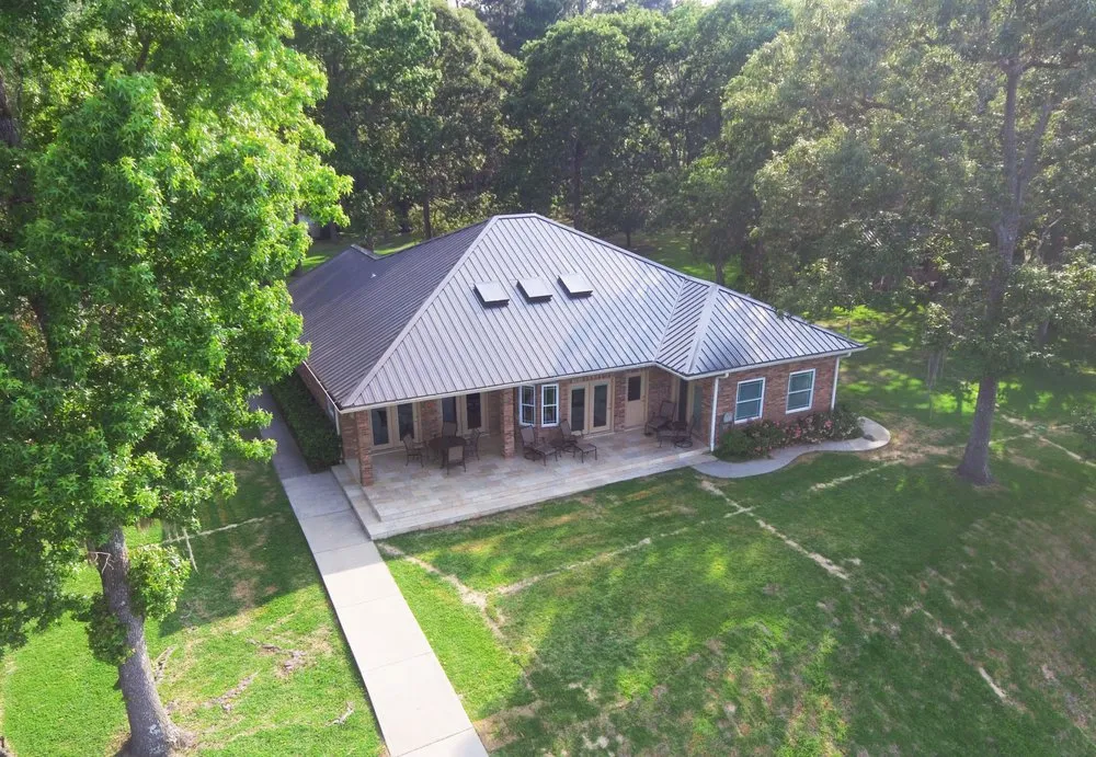 Slide of Klindworth Roofing