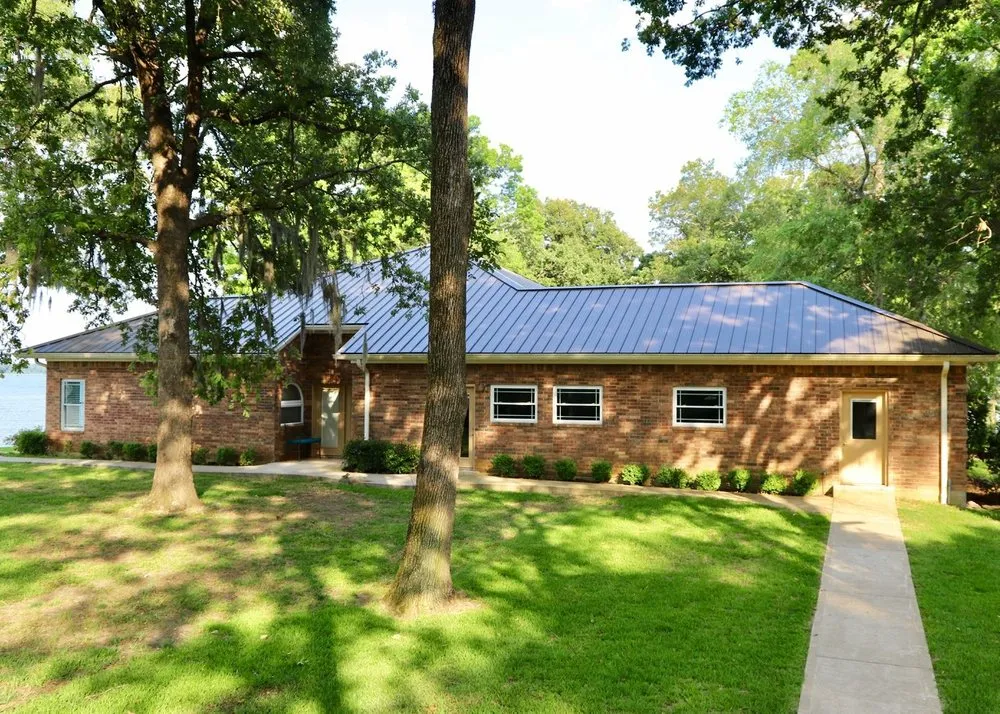 Slide of Klindworth Roofing