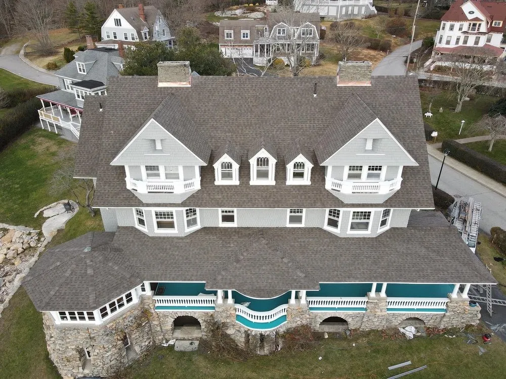 Slide of Km&m Roofing