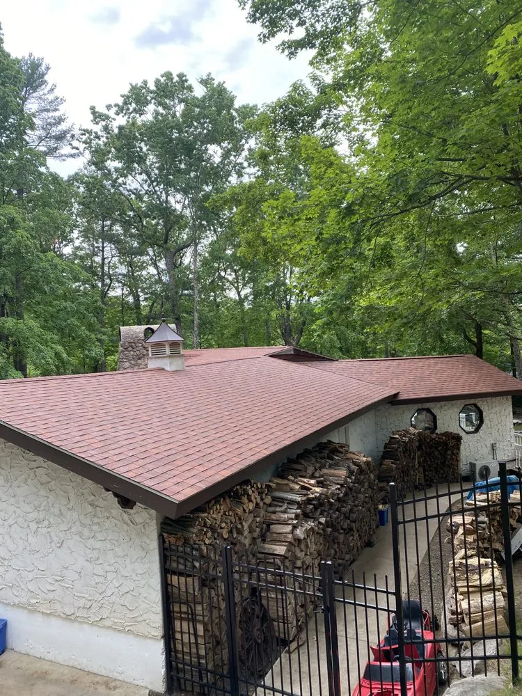 Slide of Km&m Roofing