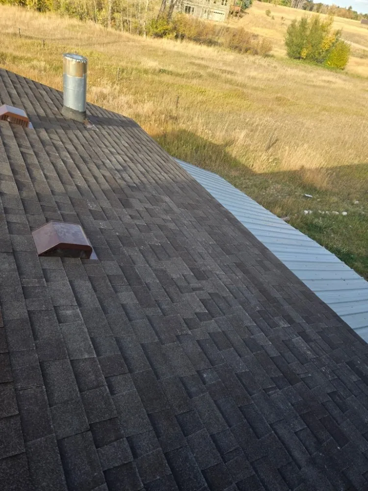 Slide of König Roofing