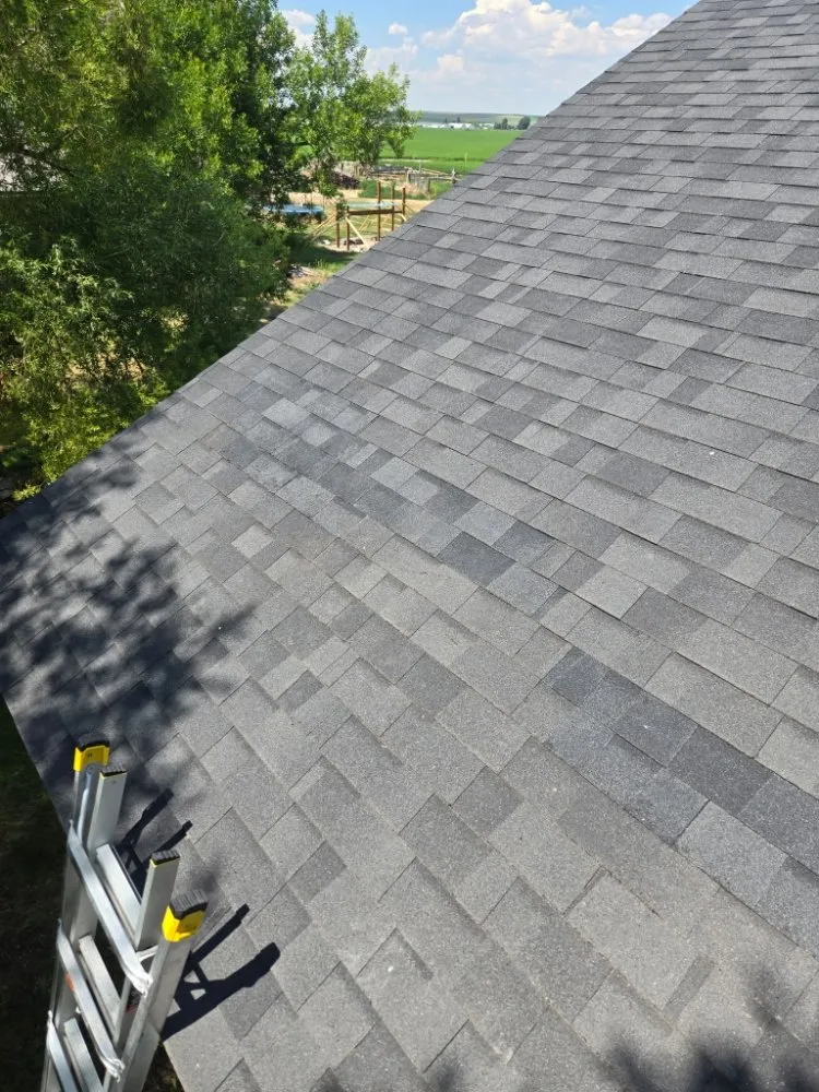 Slide of König Roofing