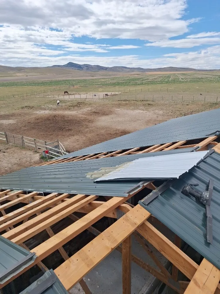 Slide of König Roofing