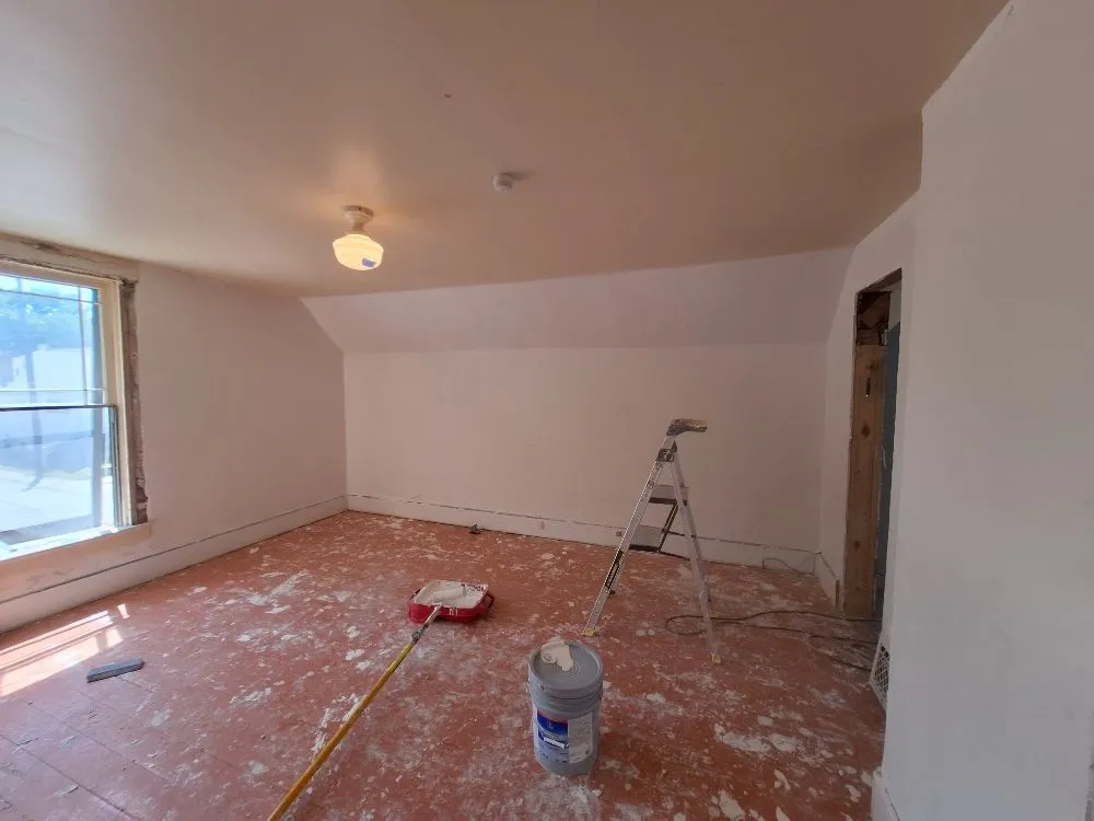 Slide of König Roofing