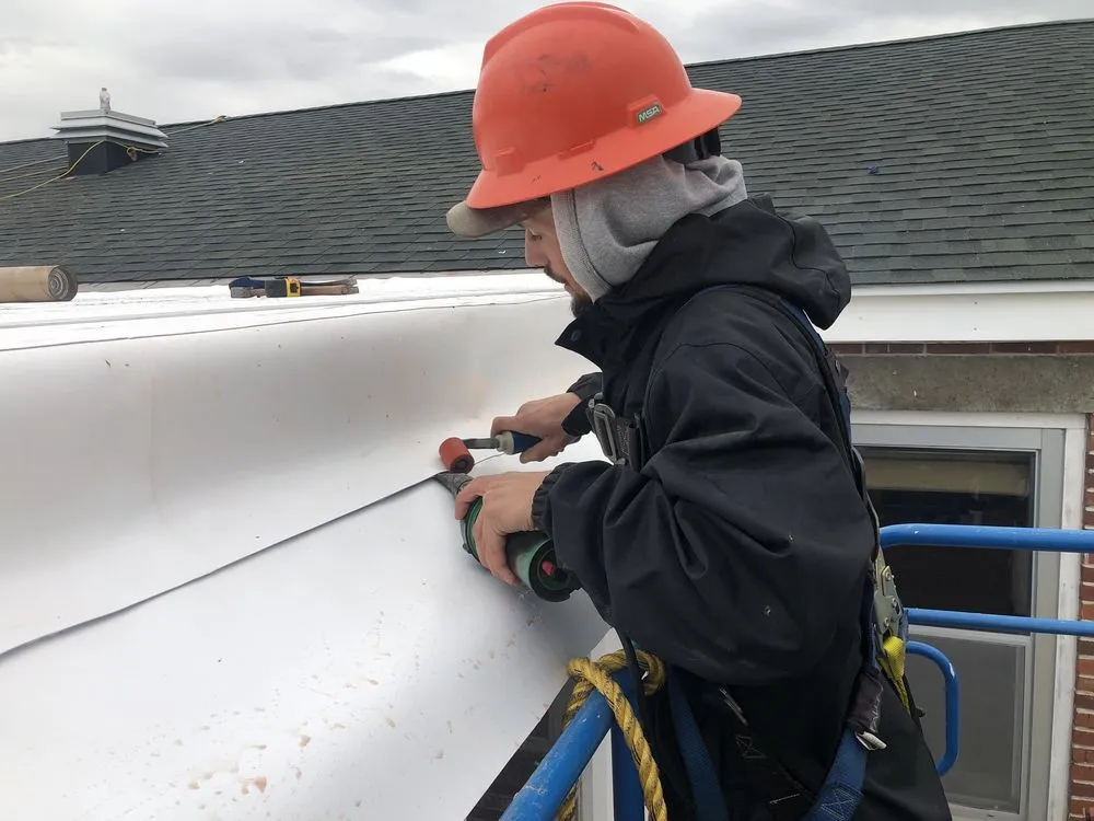 Slide of Knitter Contracting