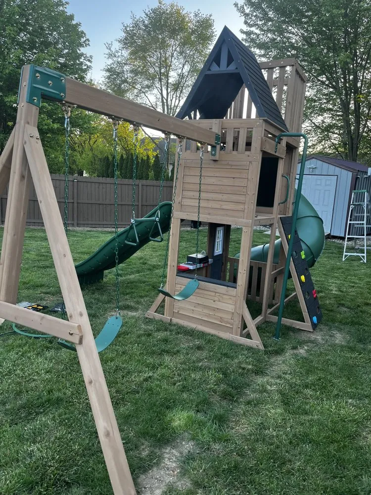 Slide of Knock On Nails Construction