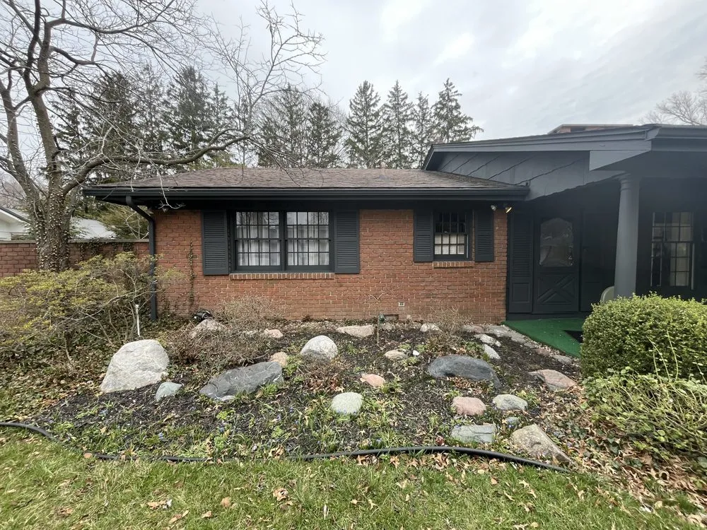 Slide of Knock On Nails Construction