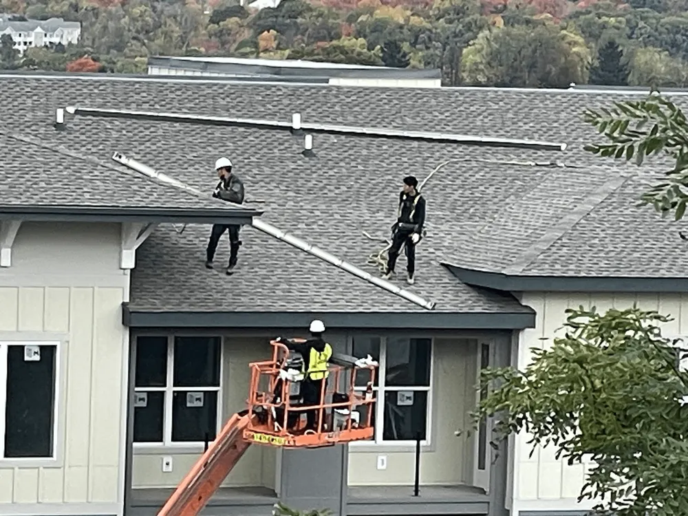 Professional flat roof repair in Cranberry Twp, PA - Knockout Home Solutions