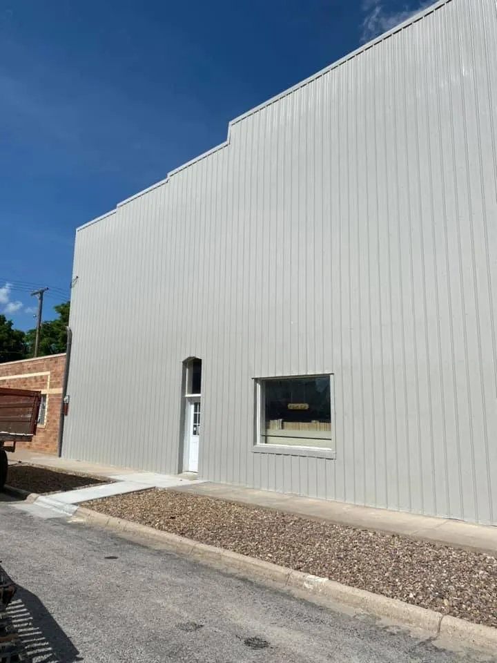 Slide of Knoll Building Maintenance