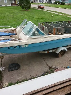 Knowles&sons indoor/outdoor Logo