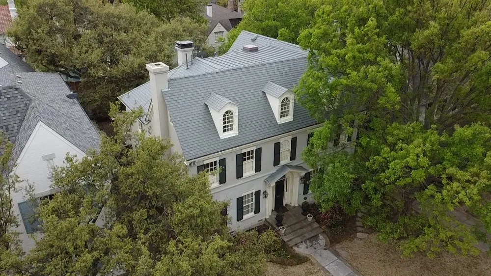 Slide of Knox Roofing