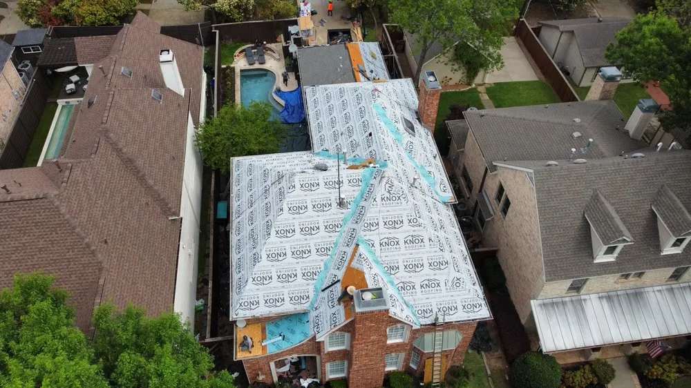 Slide of Knox Roofing