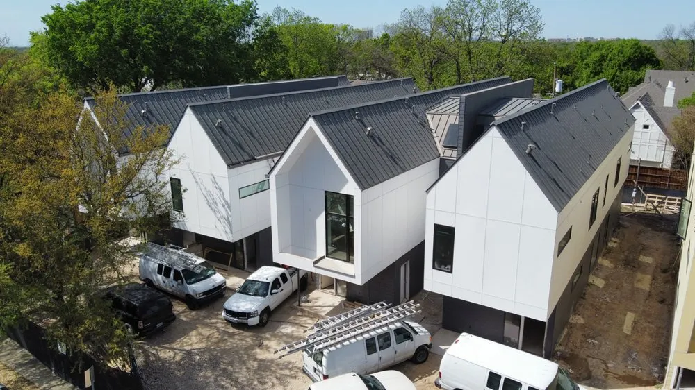 Slide of Knox Roofing