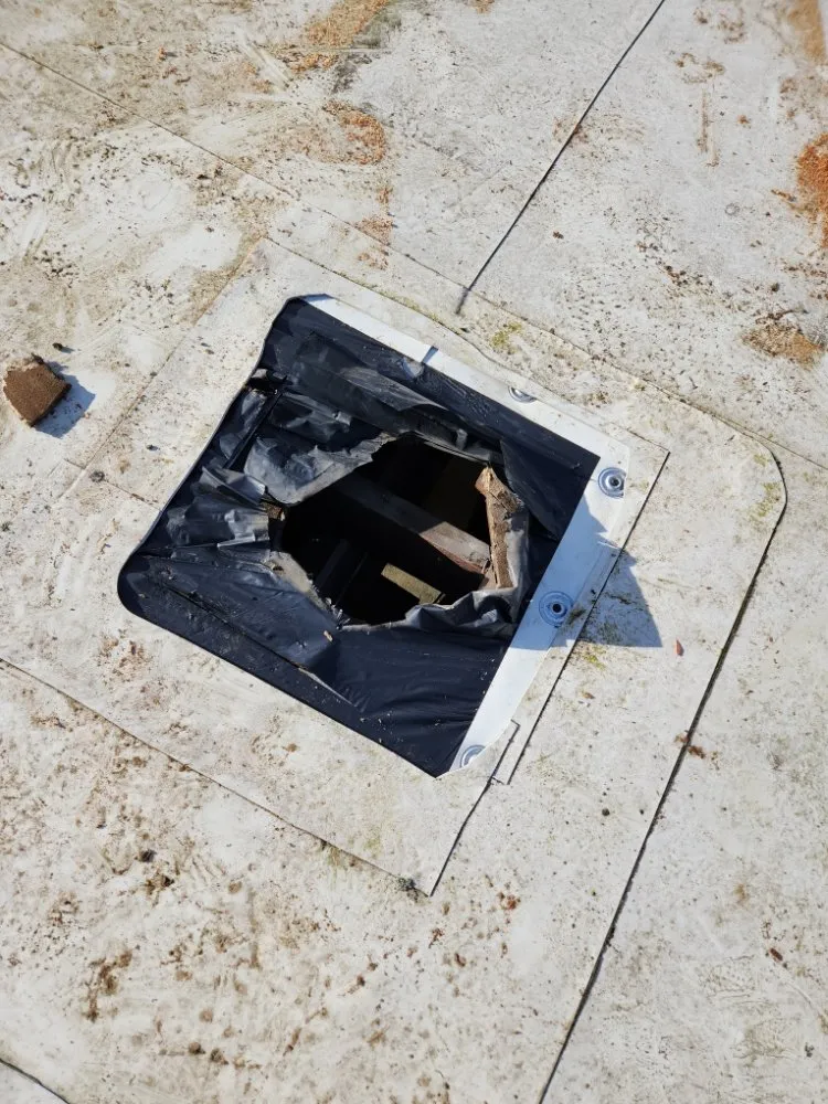 Slide of Knox Roofing