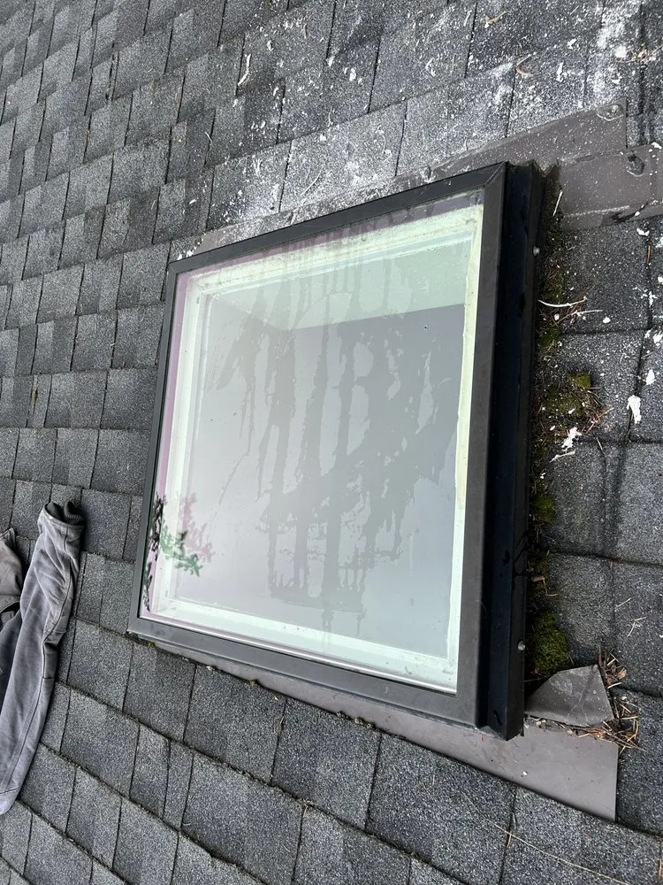 Slide of Knox Roofing