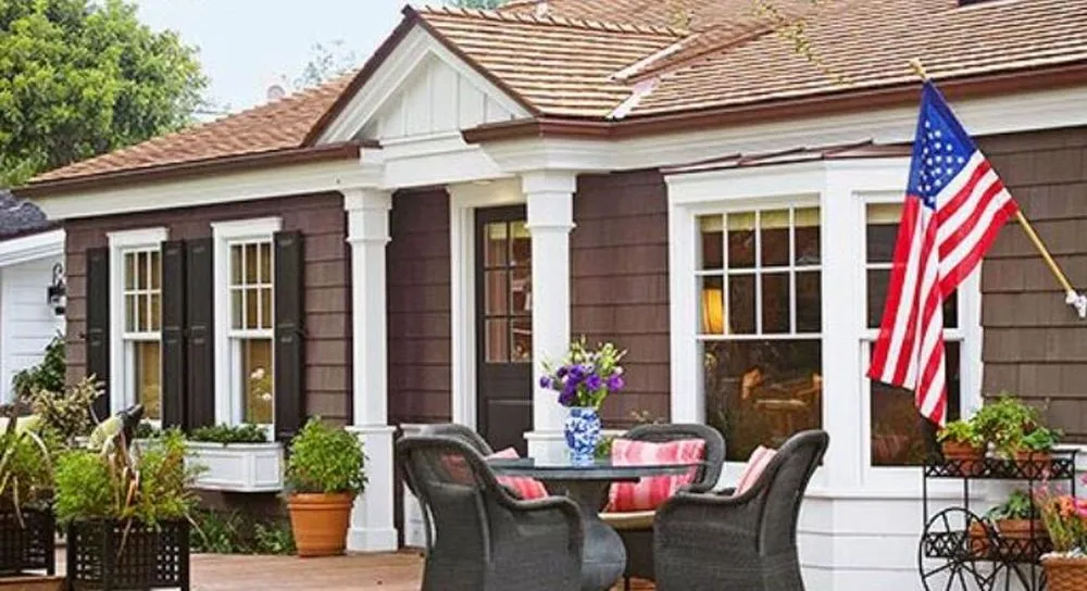 Slide of Knox Roofing