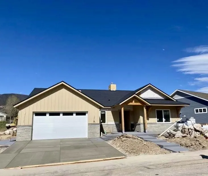 Slide of Koalafied Roofing