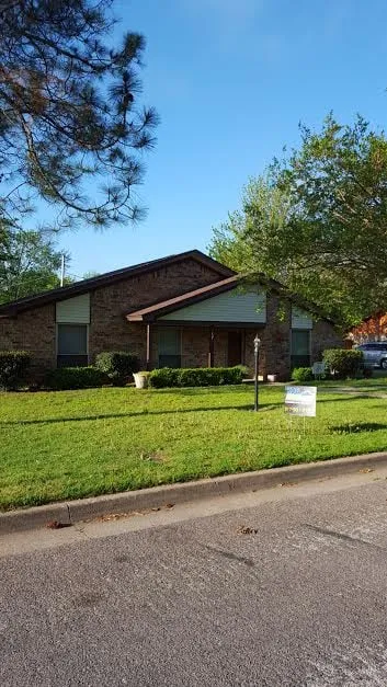 Slide of KOG Roofing