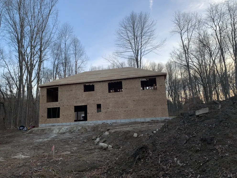 Top-rated storm damage roof repair near you across Lake Lincolnd, NY - Konma Construction