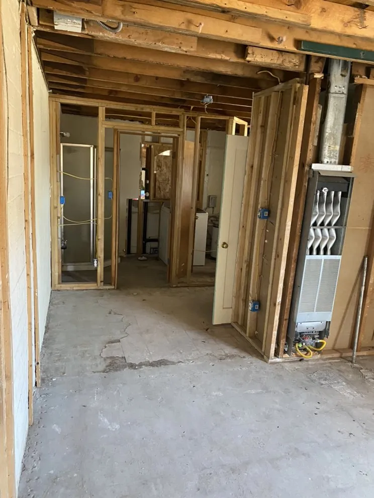 Slide of Konstrukt Construction