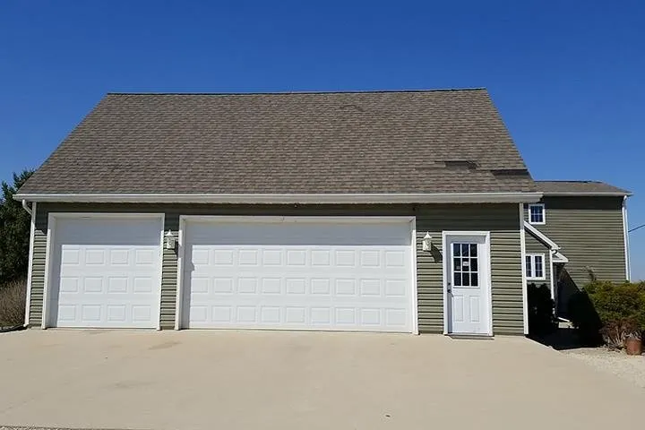 Professional roof inspection for fast service in Hazleton, IA by Kout Construction