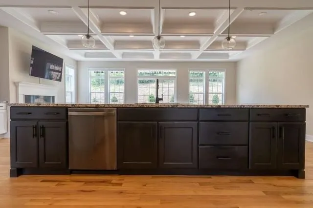 Slide of Kozi Contracting