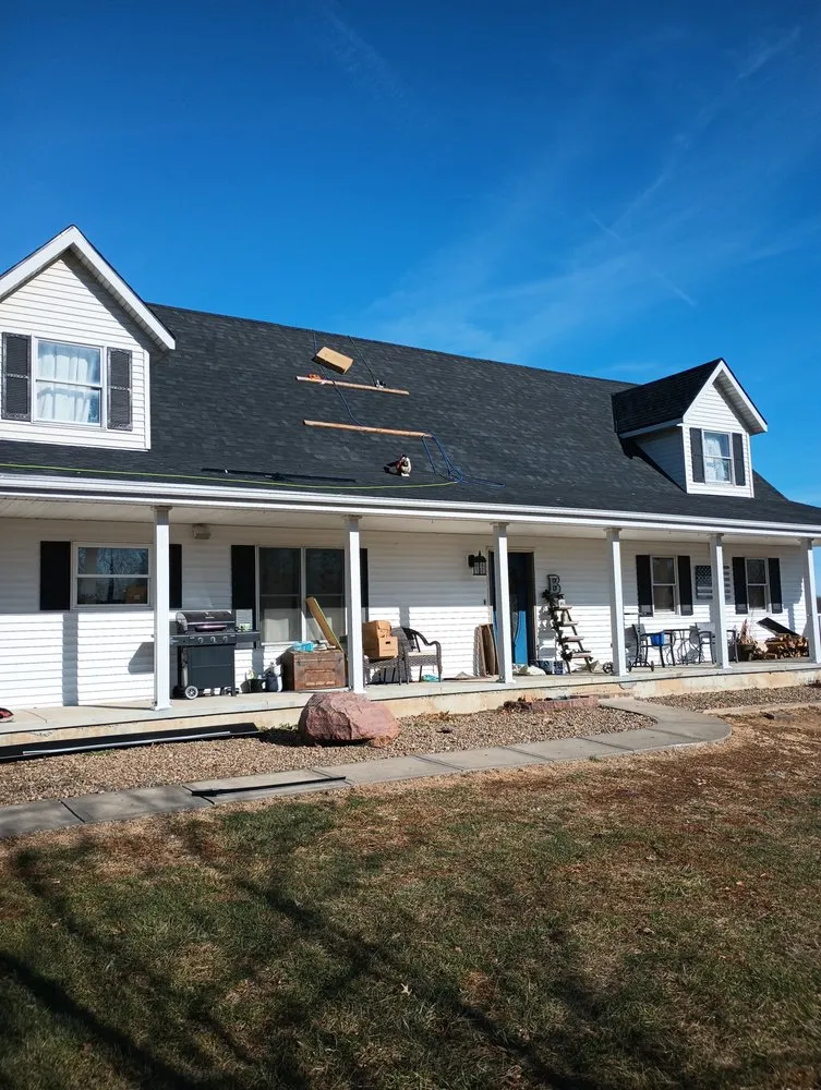 Slide of K&R Construction and Roofing