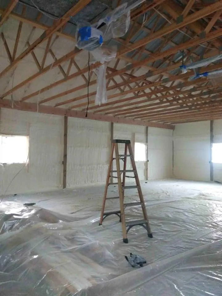 Slide of K&R Sprayfoam