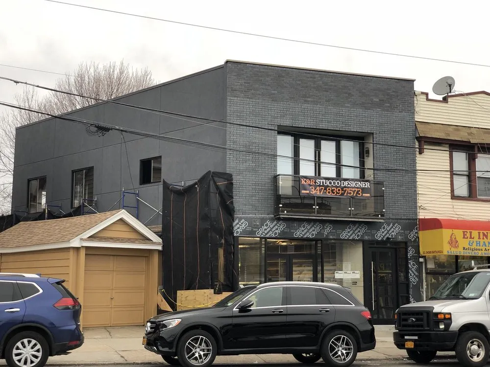 Slide of K&R Stucco Designer