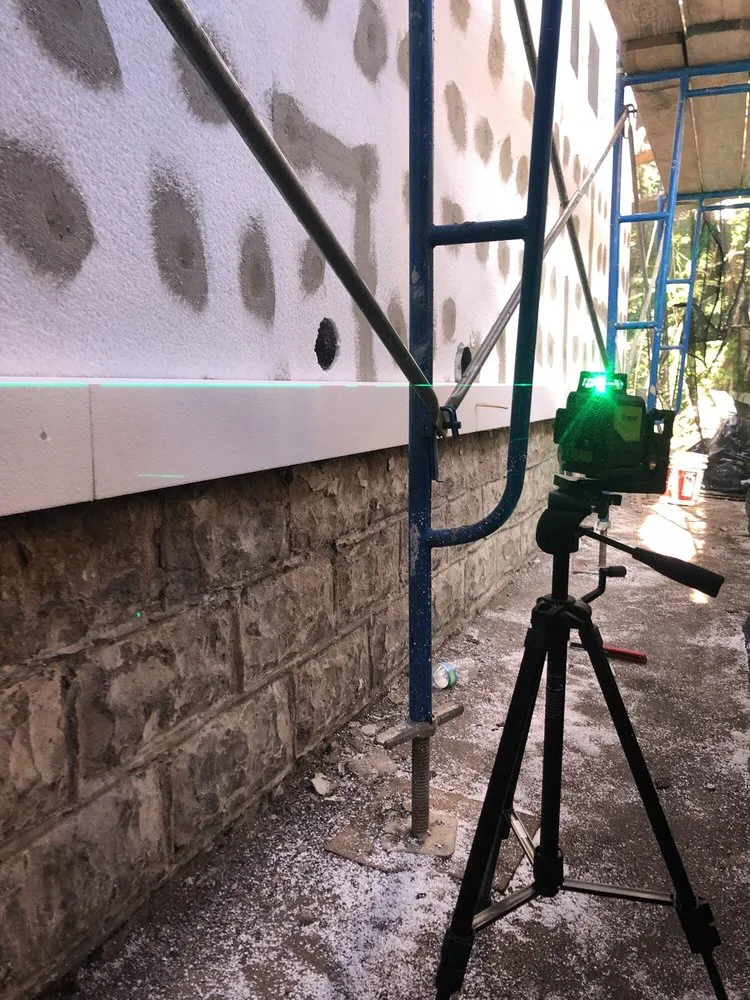 Slide of K&R Stucco Designer