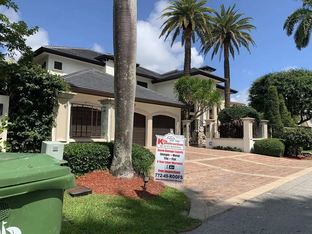 Slide of Kris Konstruction