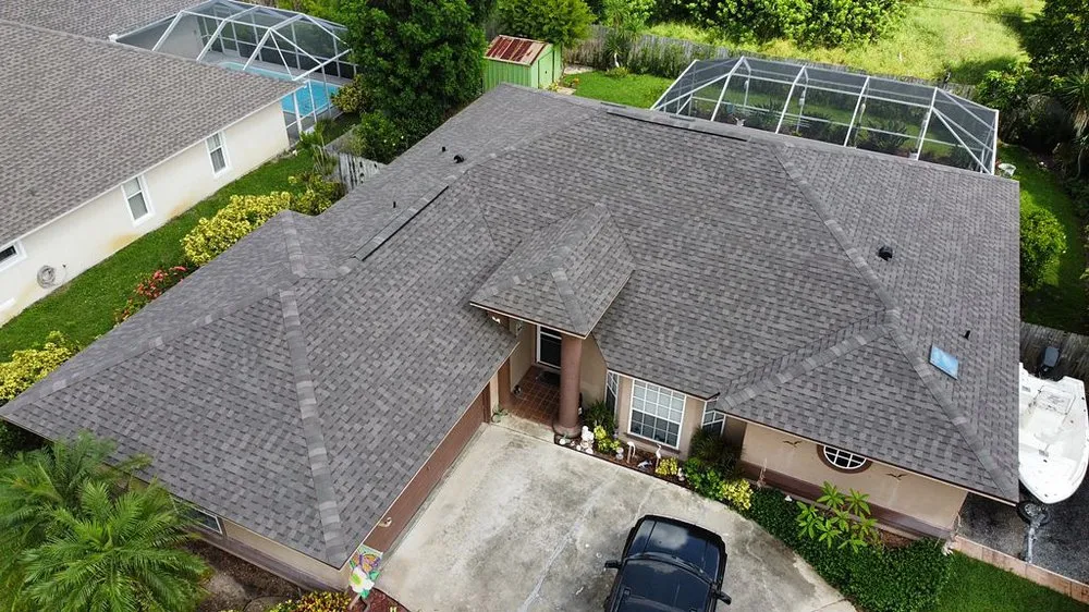 Slide of Kris Konstruction